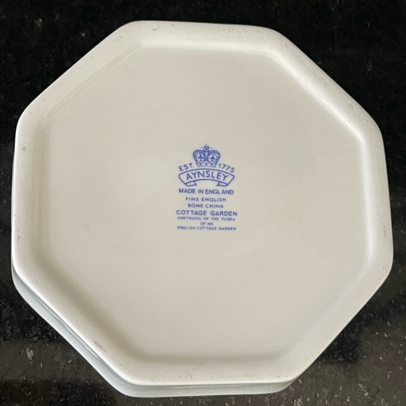 AYNSLEY Cottage Garden Butter Dish. BONE CHINA. Made in England - Picture 3 of 5